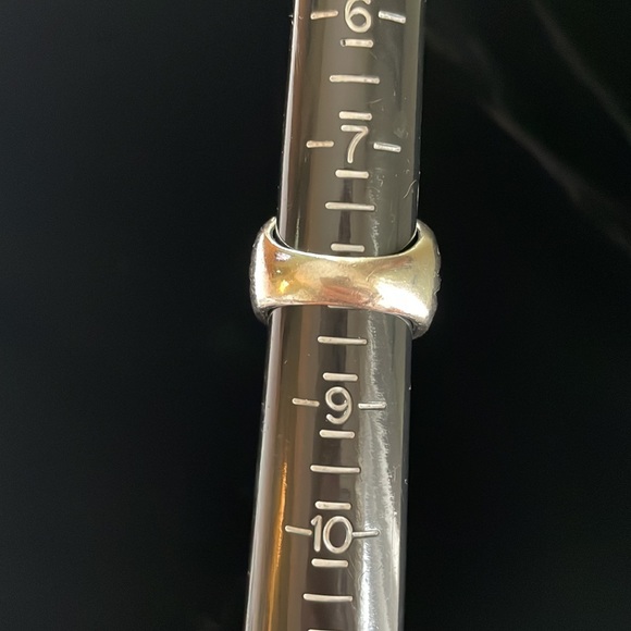 Silpada Sterling Silver Oxidized ring - Picture 3 of 4